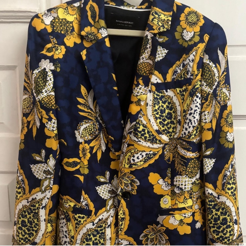 Banana Republic Blue and Yellow Floral Blazer